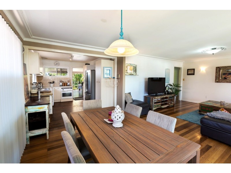 82 Dunbar Street, Margate QLD 4019
