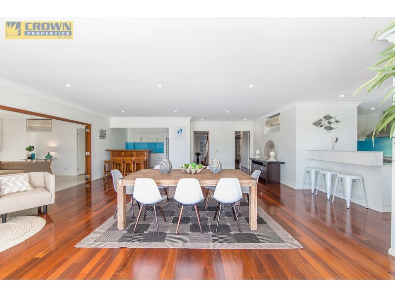 16 Mariner Court, Newport QLD 4020