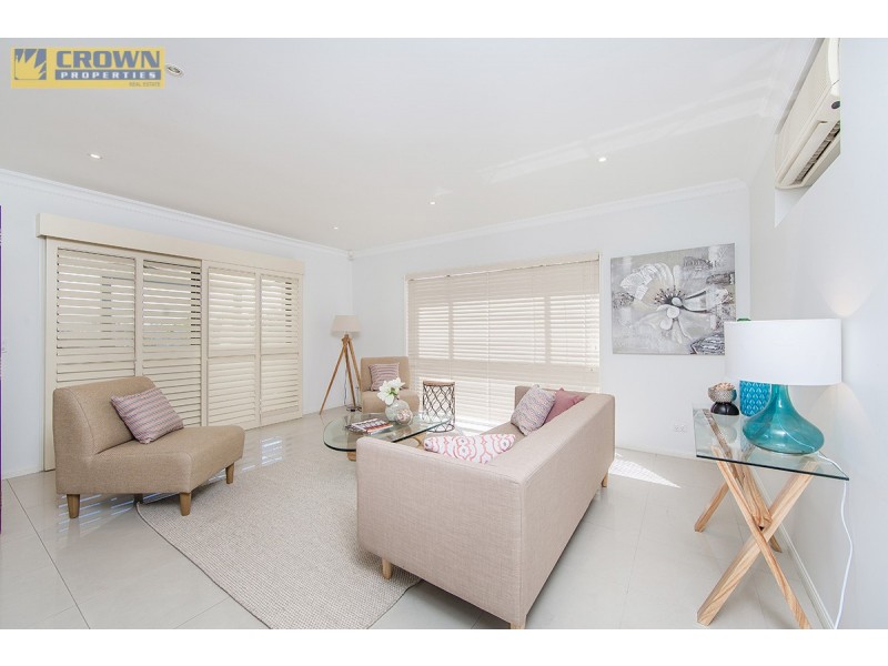 16 Mariner Court, Newport QLD 4020