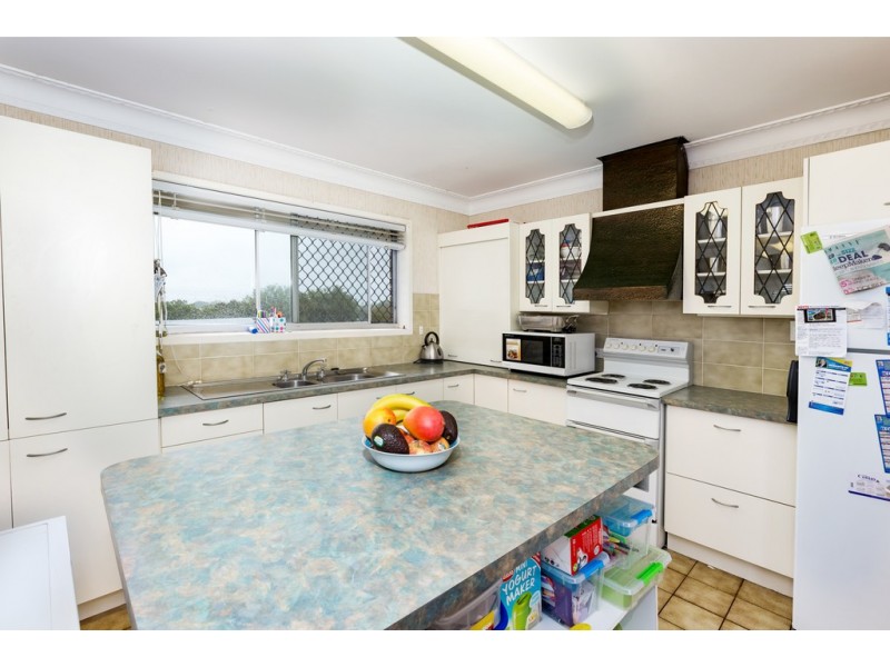 6 Tracey Street, Kippa-ring QLD 4021