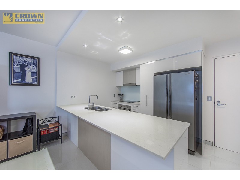 3/80 Hornibrook Esplanade, Clontarf QLD 4019