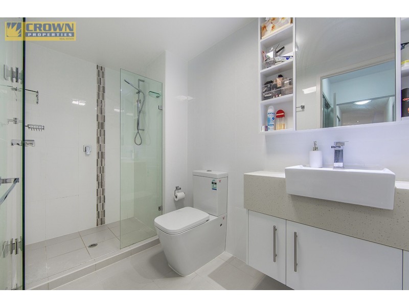 3/80 Hornibrook Esplanade, Clontarf QLD 4019