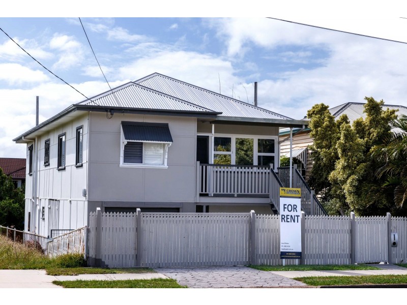 170 Prince Edward Parade Pde, Scarborough QLD 4020