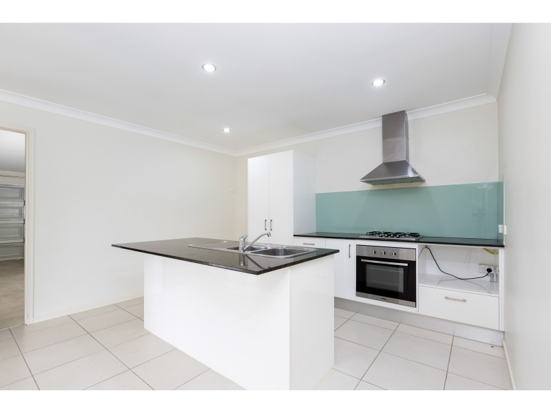 1/5 Hellcat Court, Bray Park QLD 4500