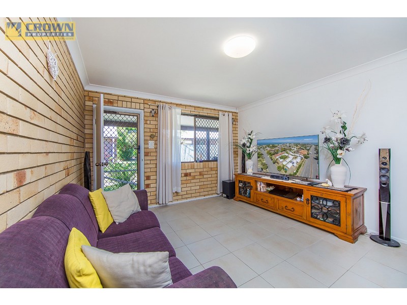 4/124 Oxley Ave, Woody Point QLD 4019
