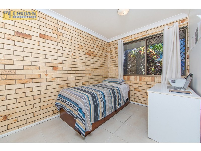 4/124 Oxley Ave, Woody Point QLD 4019