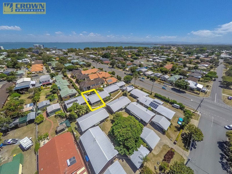4/124 Oxley Ave, Woody Point QLD 4019