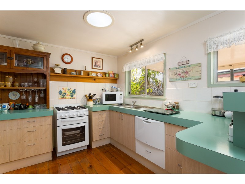38 Grant Street, Redcliffe QLD 4020