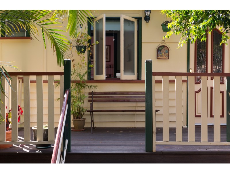 38 Grant Street, Redcliffe QLD 4020