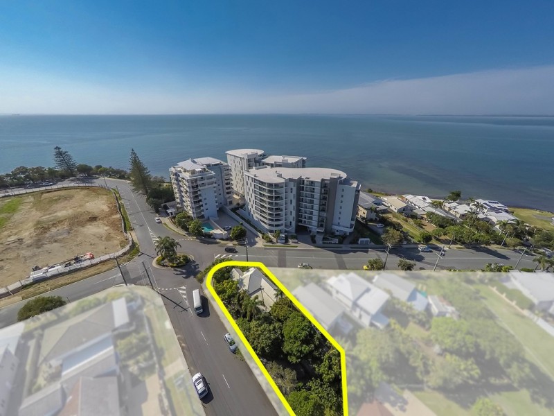 35 Woodcliffe Cres, Woody Point QLD 4019