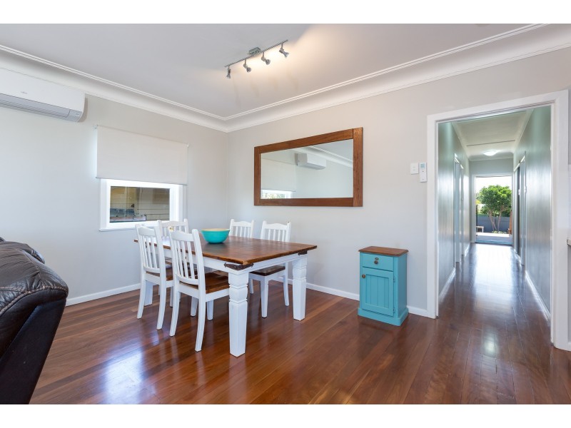 33 Turner Street, Scarborough QLD 4020