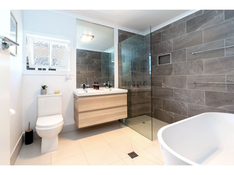 33 Turner Street, Scarborough QLD 4020