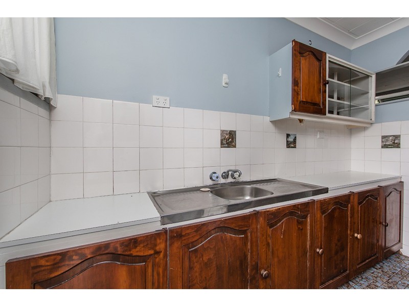 35 Essey Street, Clontarf QLD 4019