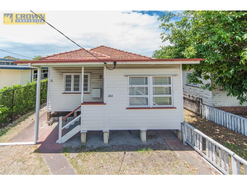 482 Oxley Avenue, Redcliffe QLD 4020