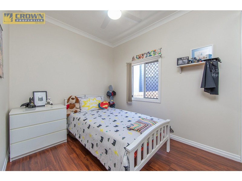 155 Scarborough Road, Redcliffe QLD 4020