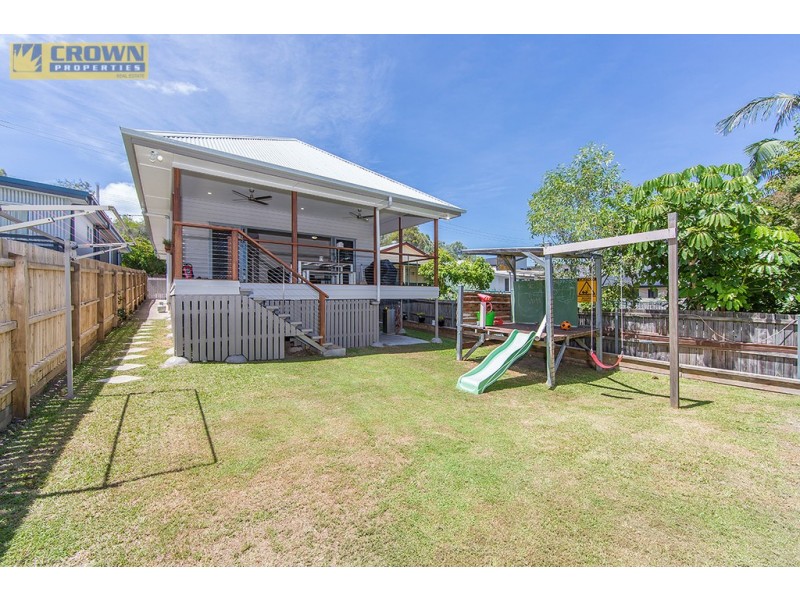 155 Scarborough Road, Redcliffe QLD 4020