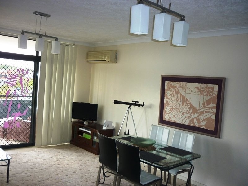 6/33 Humpybong Esplanade, Redcliffe QLD 4020