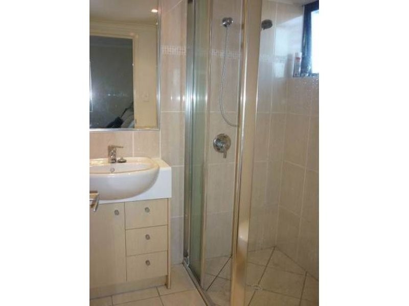 8/33 Humpybong Esplanade, Redcliffe QLD 4020