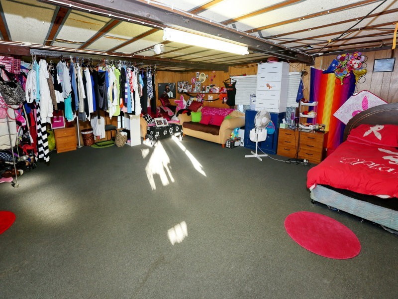 41 Redbank Road, Redcliffe QLD 4020