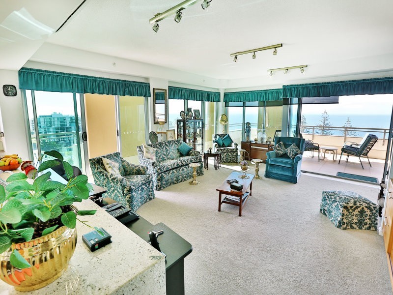 902/185 Redcliffe Parade, Redcliffe QLD 4020