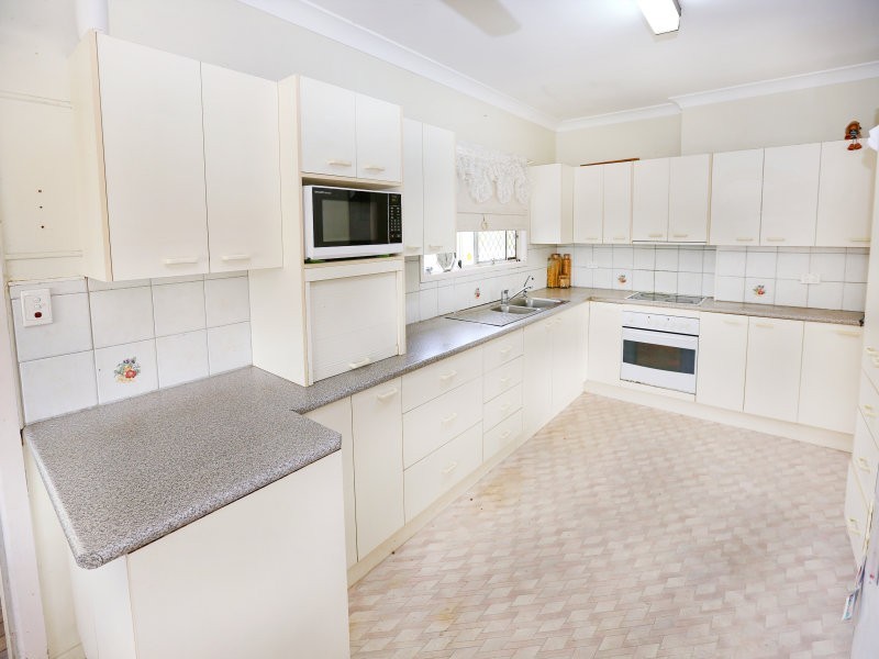 23 Cornelius Street, Clontarf QLD 4019