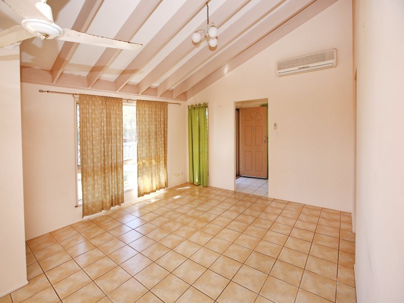 11 Halyard Street, Deception Bay QLD 4508