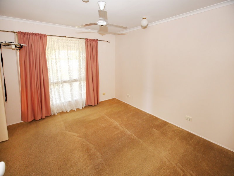 11 Halyard Street, Deception Bay QLD 4508