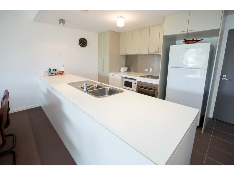 205/25 Dix Street, Redcliffe QLD 4020