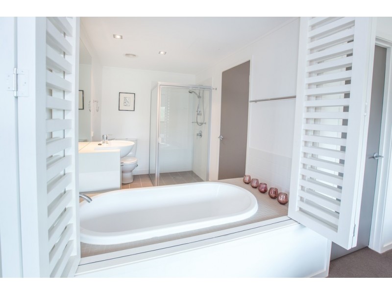 205/25 Dix Street, Redcliffe QLD 4020