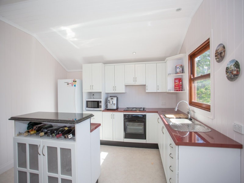 57 Marine Parade, Redcliffe QLD 4020