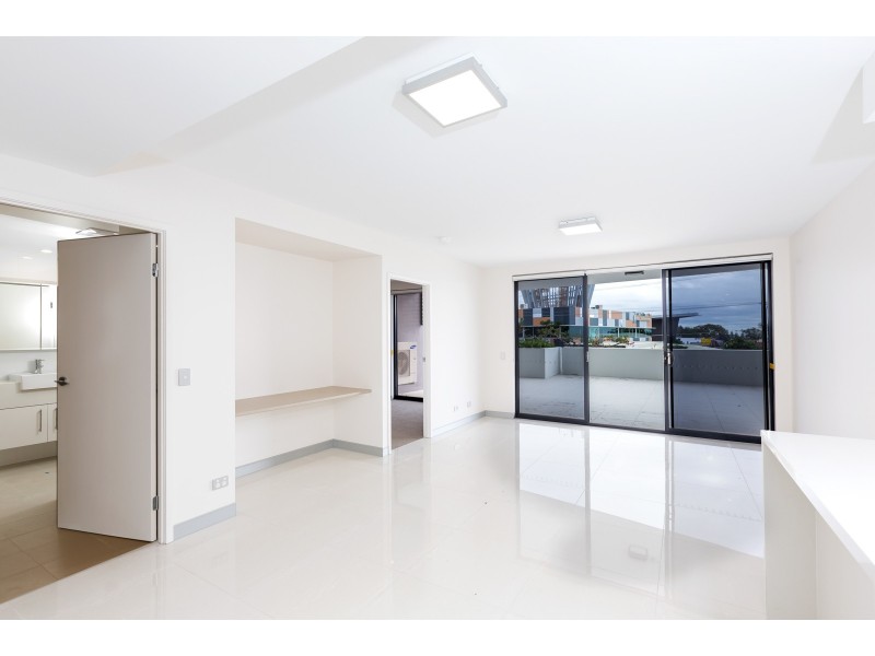 2/103 Sutton Street, Redcliffe QLD 4020