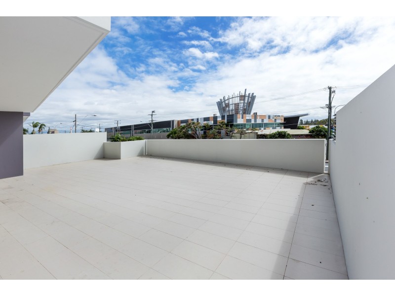 2/103 Sutton Street, Redcliffe QLD 4020