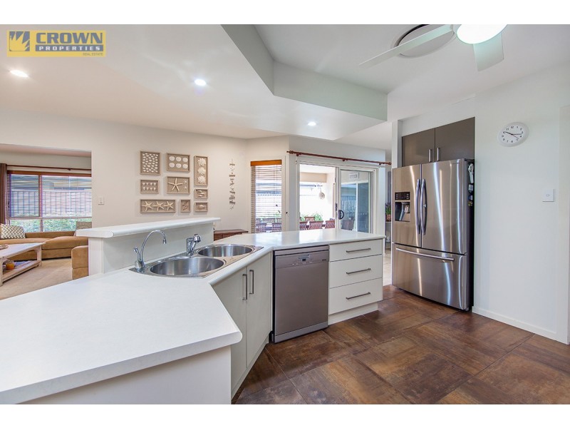 15 Skandia Court, Newport QLD 4020
