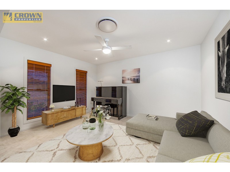 15 Skandia Court, Newport QLD 4020