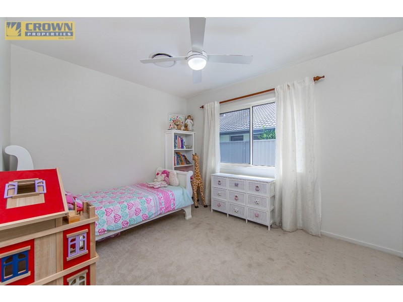 15 Skandia Court, Newport QLD 4020