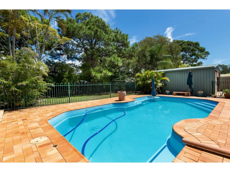 13 Longland Street, Redcliffe QLD 4020