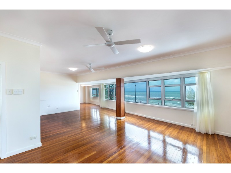 135 Margate Parade, Margate QLD 4019