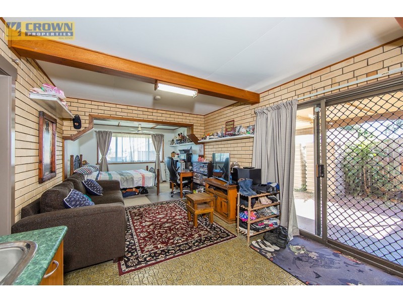 215 Victoria Ave, Margate QLD 4019