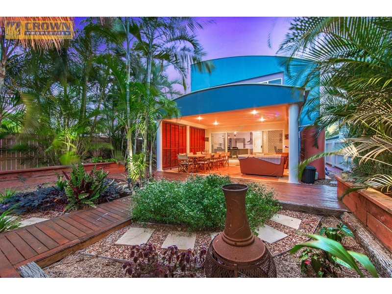 44a Palmtree Ave, Scarborough QLD 4020