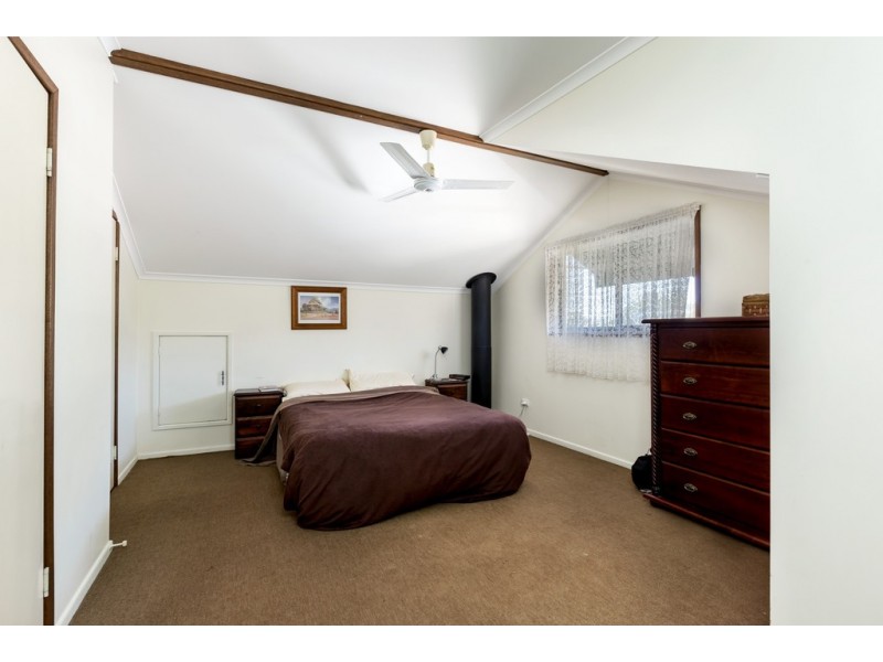 33 Abelia Cres, Kippa-ring QLD 4021