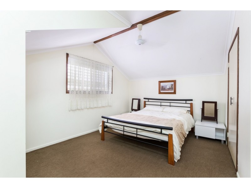 33 Abelia Cres, Kippa-ring QLD 4021