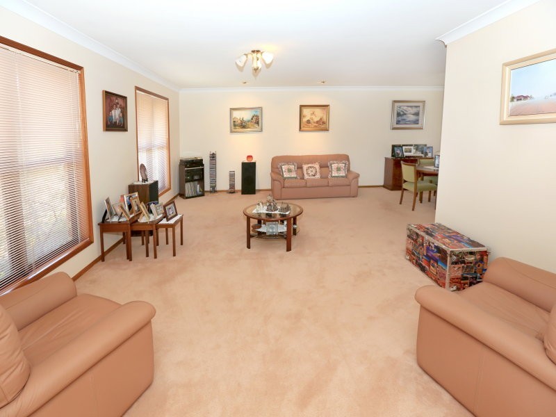 2 Cheshire, Kippa-ring QLD 4021
