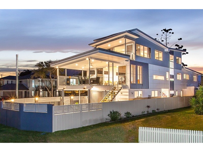 11 Fortune Street, Scarborough QLD 4020