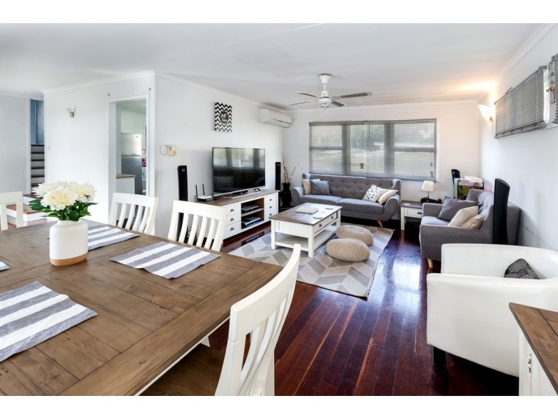 1 Kippa St, Kippa-ring QLD 4021