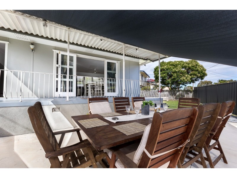 1 Kippa St, Kippa-ring QLD 4021
