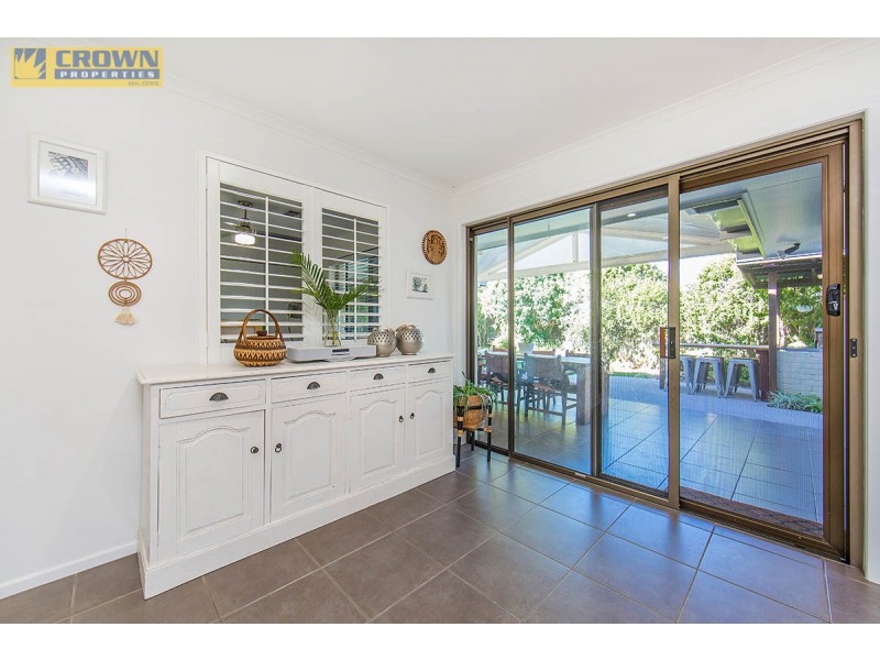 5 Matthew St, Scarborough QLD 4020