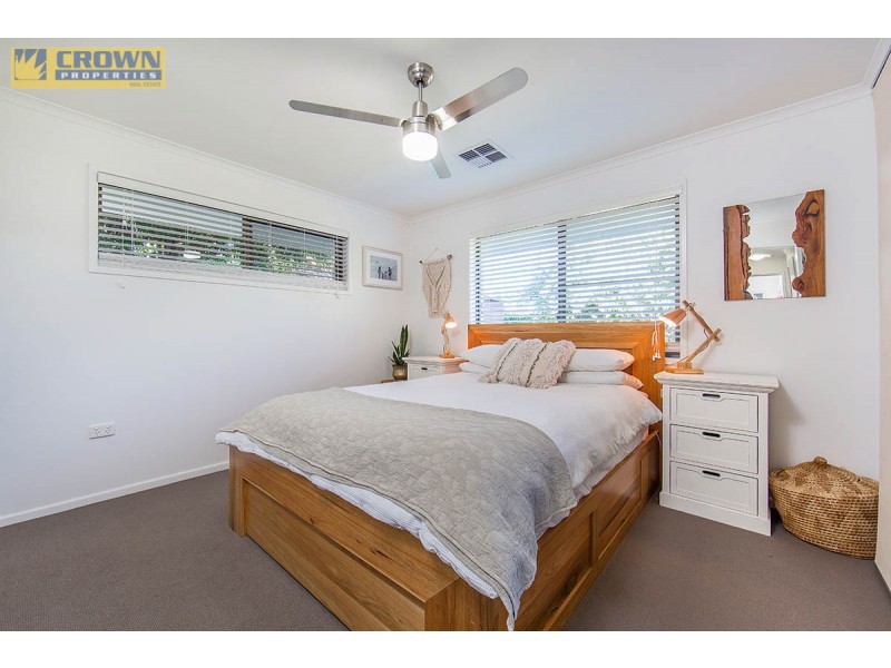 5 Matthew St, Scarborough QLD 4020