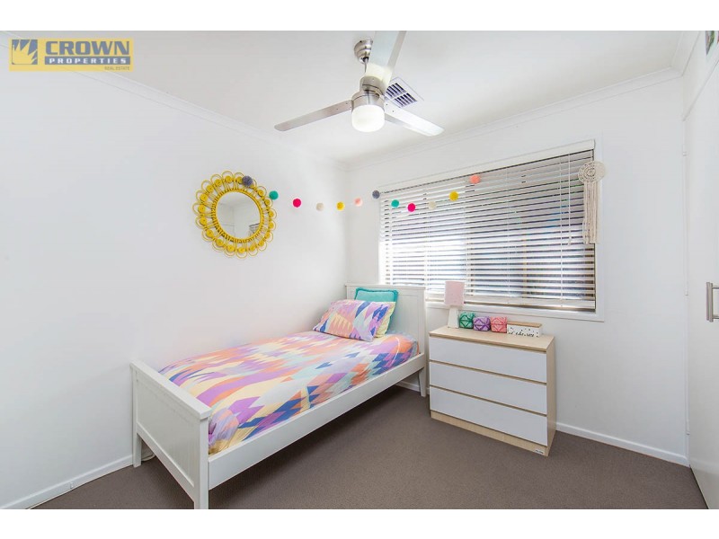 5 Matthew St, Scarborough QLD 4020