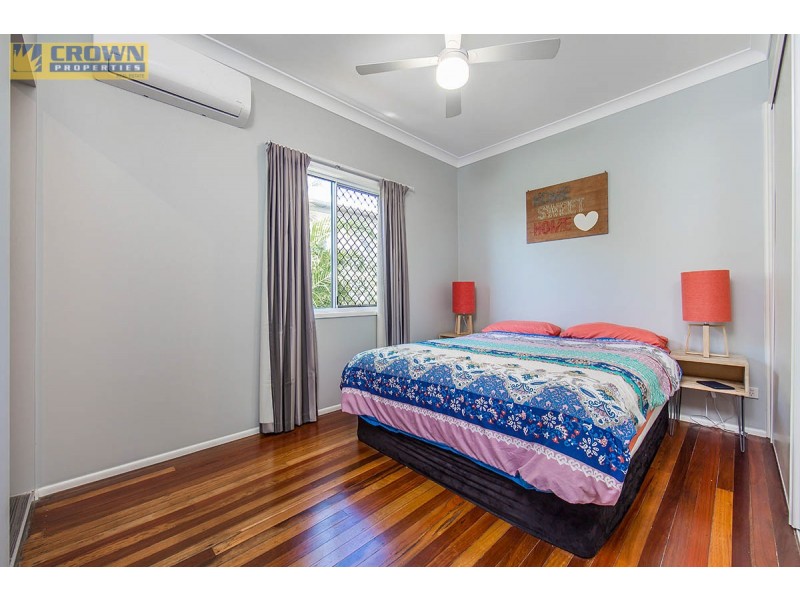 62 Collins Street, Woody Point QLD 4019