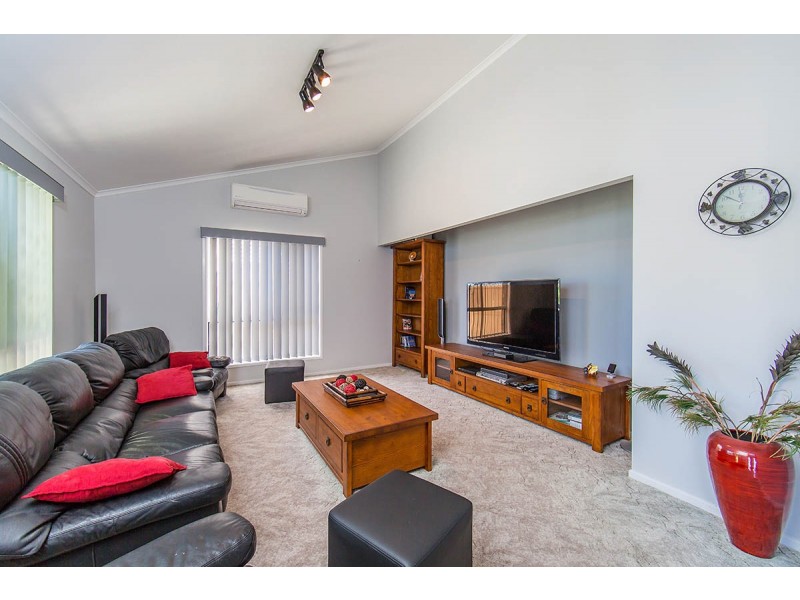 171 Ashmole Rd, Newport QLD 4020